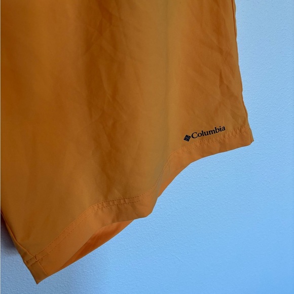 Columbia Vibrant Orange athletic Hiking Fishing Y2K Gorpcore shorts - Picture 5 of 7